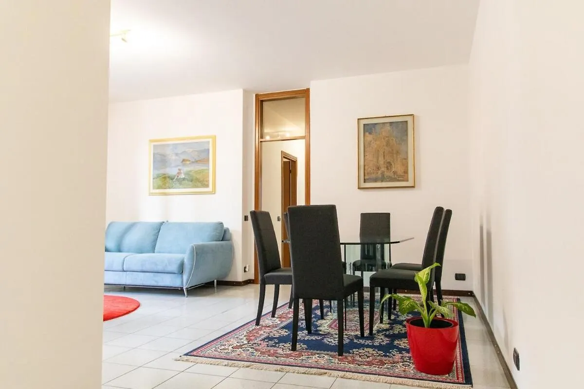 Apartamento Fiori Del Lario Sub6 110 Mq Fiera Rho Milano Como Mpx Cesate Italia